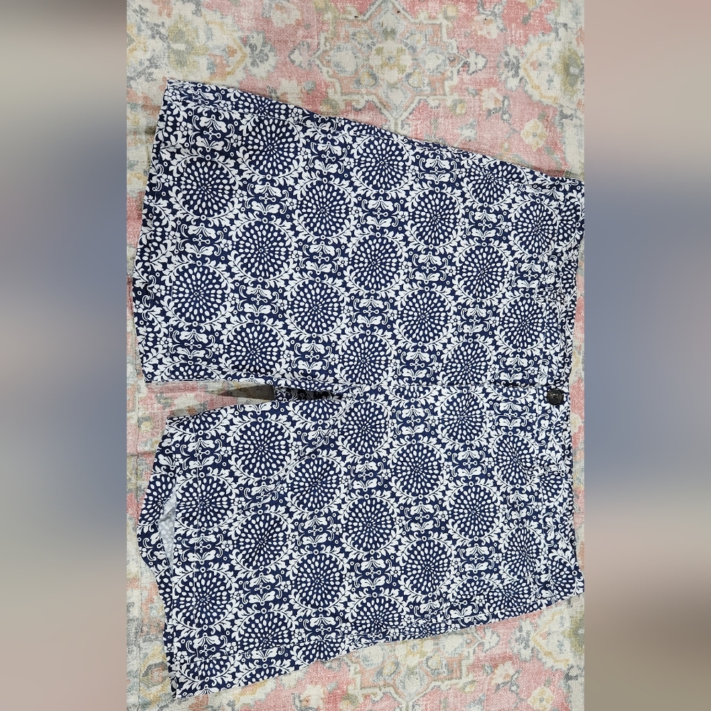 Navy and white Southern Proper men's shorts